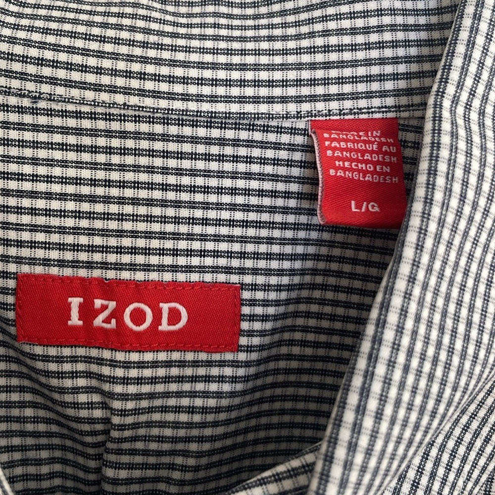 Button down - Picture 3 of 6